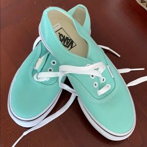 Girl’s beautiful Van’s sneakers!!